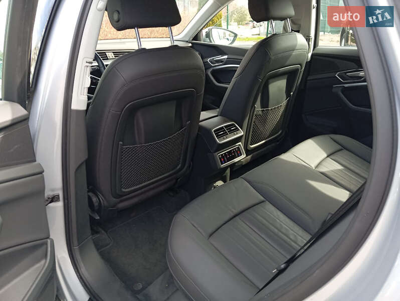 Позашляховик / Кросовер Audi e-tron 2019 в Житомирі фото 21 Позашляховик / Кросовер Audi e-tron 2019 в Житомирі