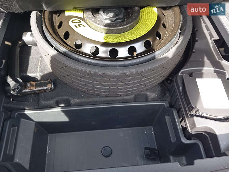 Позашляховик / Кросовер Audi e-tron 2019 в Житомирі фото 26 Позашляховик / Кросовер Audi e-tron 2019 в Житомирі