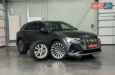 Внедорожник / Кроссовер Audi e-tron 2021 в Луцке
