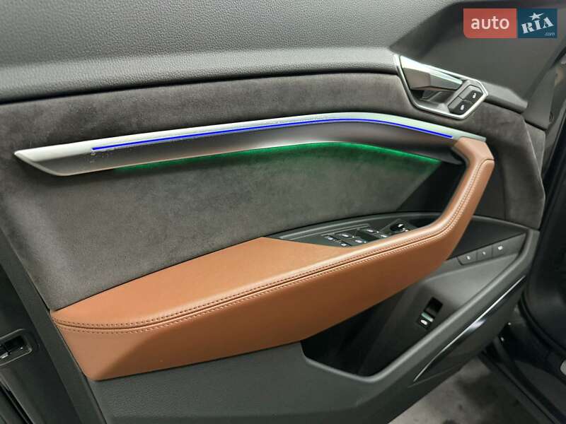 Внедорожник / Кроссовер Audi e-tron 2021 в Луцке