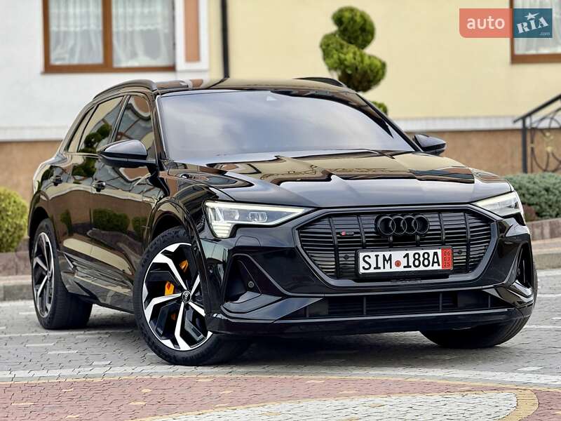 Audi e-tron 2022