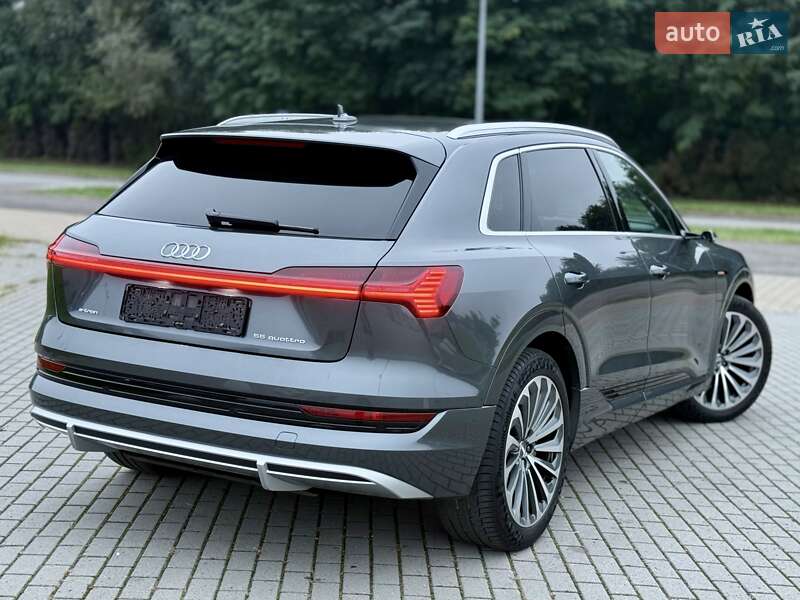 Позашляховик / Кросовер Audi e-tron 2020 в Львові