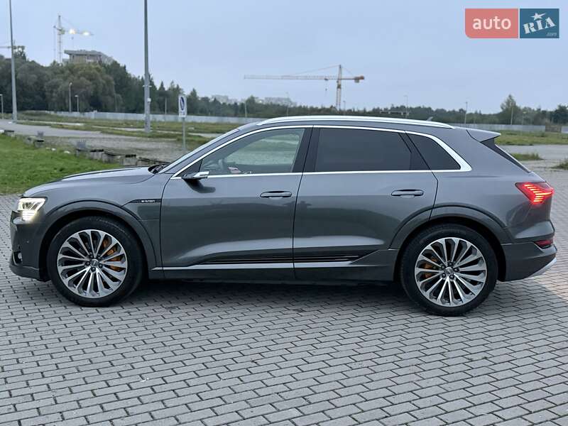 Позашляховик / Кросовер Audi e-tron 2020 в Львові