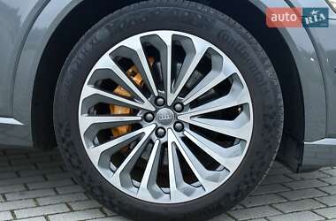 Внедорожник / Кроссовер Audi e-tron 2020 в 