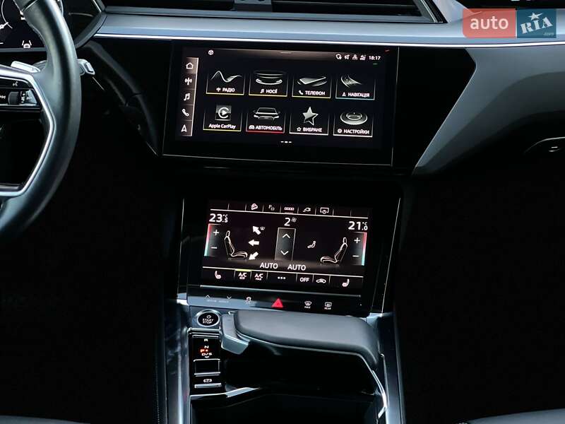 Позашляховик / Кросовер Audi e-tron 2022 в Вінниці