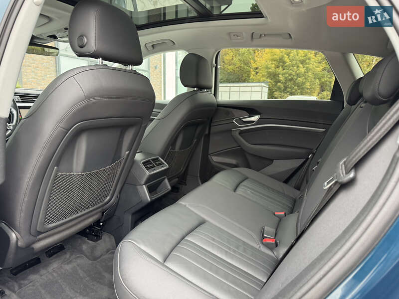 Внедорожник / Кроссовер Audi e-tron 2020 в Тернополе фото 62 Внедорожник / Кроссовер Audi e-tron 2020 в Тернополе