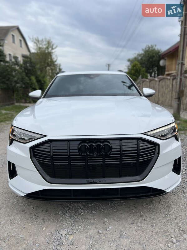 Внедорожник / Кроссовер Audi e-tron 2021 в Тернополе