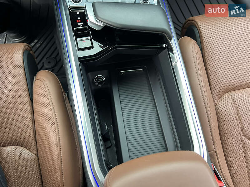 Внедорожник / Кроссовер Audi e-tron 2021 в Тернополе