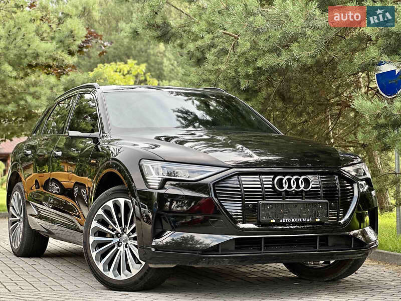 Внедорожник / Кроссовер Audi e-tron 2019 в Львове