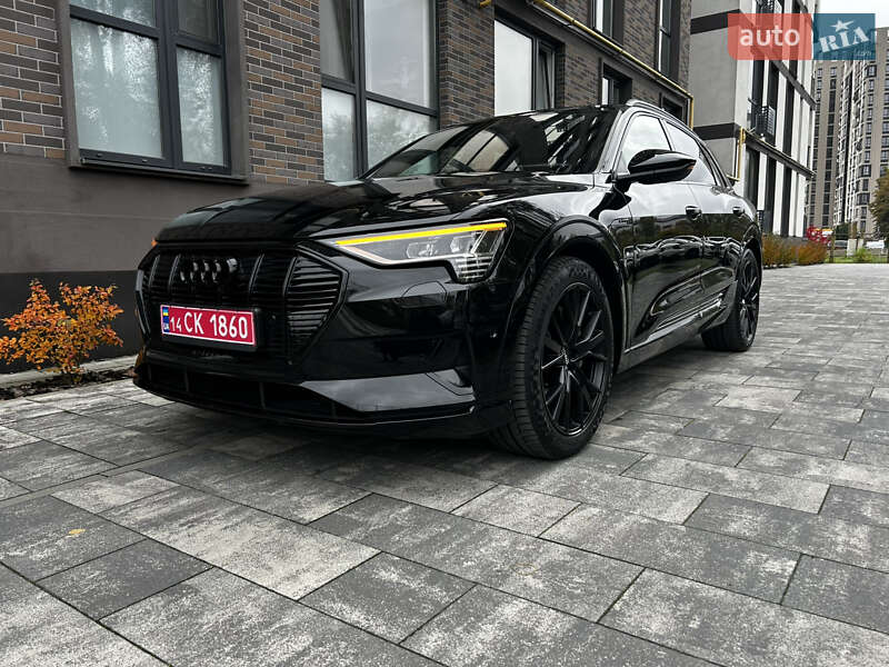 Audi e-tron 2019