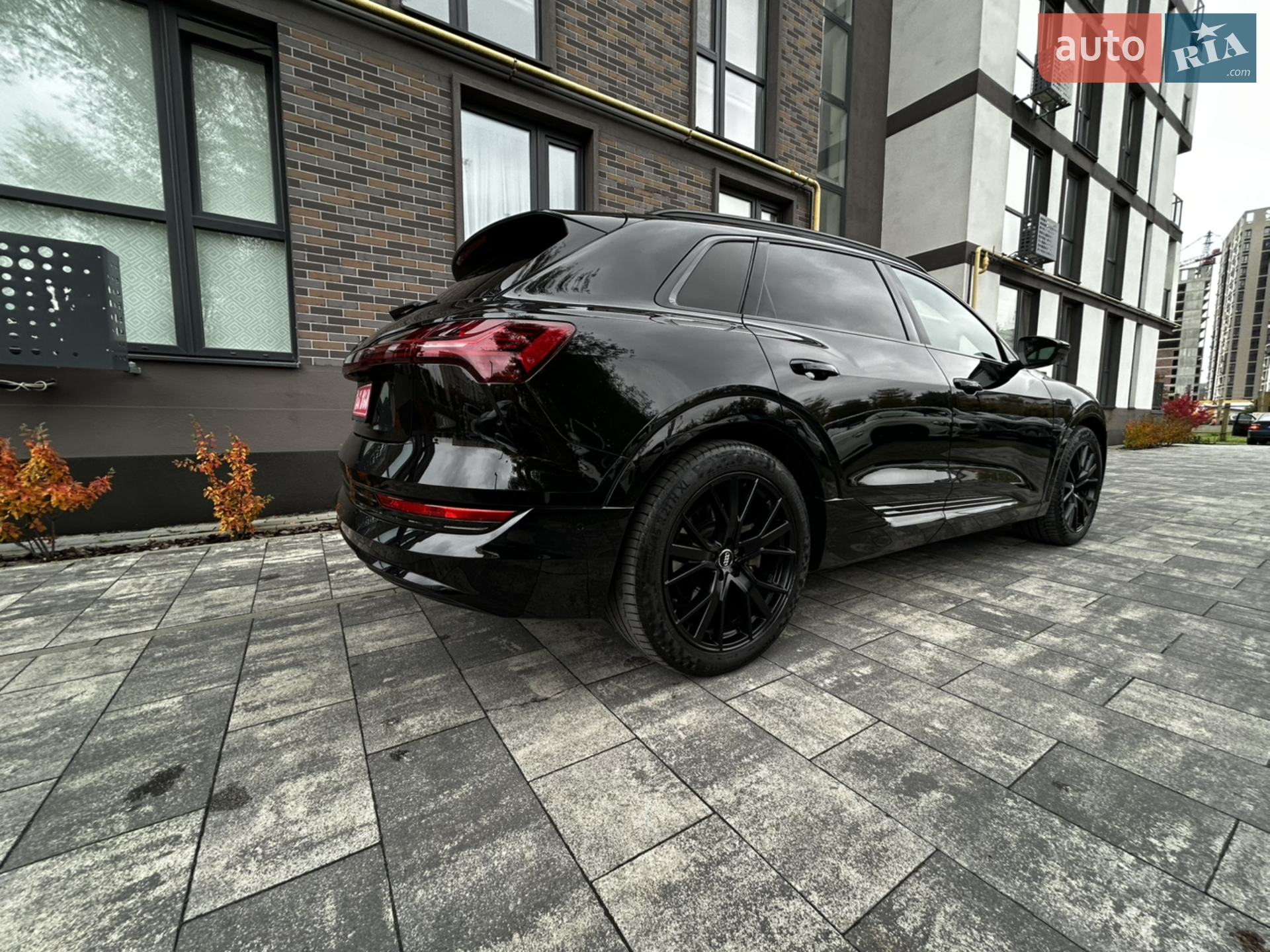 2019 Audi e-tron - мініатюра 36