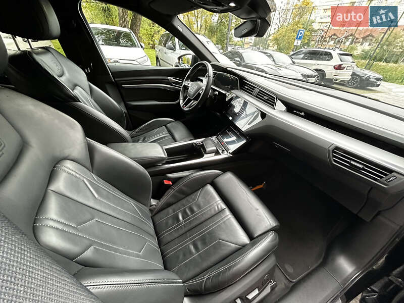 Внедорожник / Кроссовер Audi e-tron 2019 в Львове