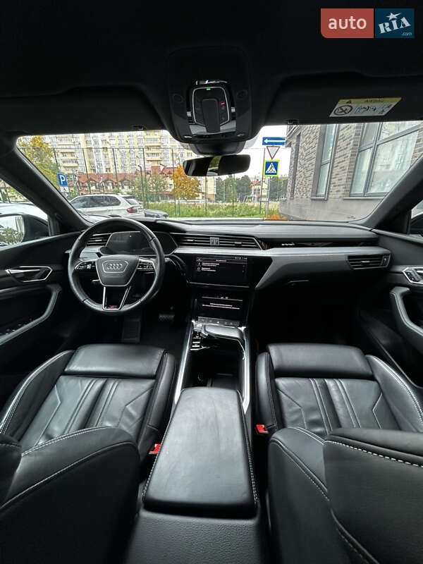 Внедорожник / Кроссовер Audi e-tron 2019 в Львове