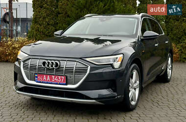 Audi e-tron 2019