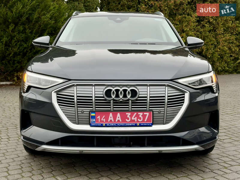 Внедорожник / Кроссовер Audi e-tron 2019 в Львове
