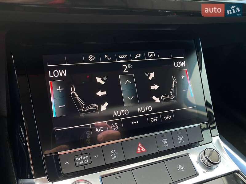 Позашляховик / Кросовер Audi e-tron 2022 в Львові