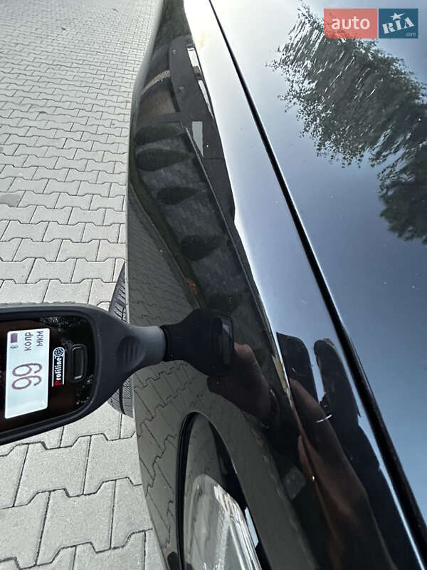 Позашляховик / Кросовер Audi e-tron 2023 в Києві