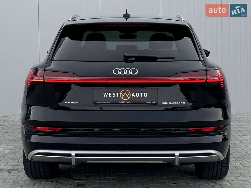 Внедорожник / Кроссовер Audi e-tron 2022 в Мукачево