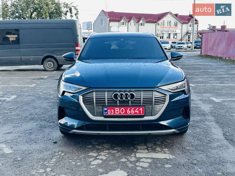 Позашляховик / Кросовер Audi e-tron 2020 в Тернополі