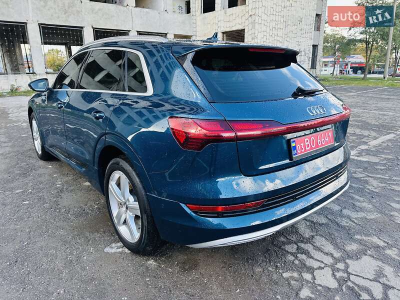 Позашляховик / Кросовер Audi e-tron 2020 в Тернополі