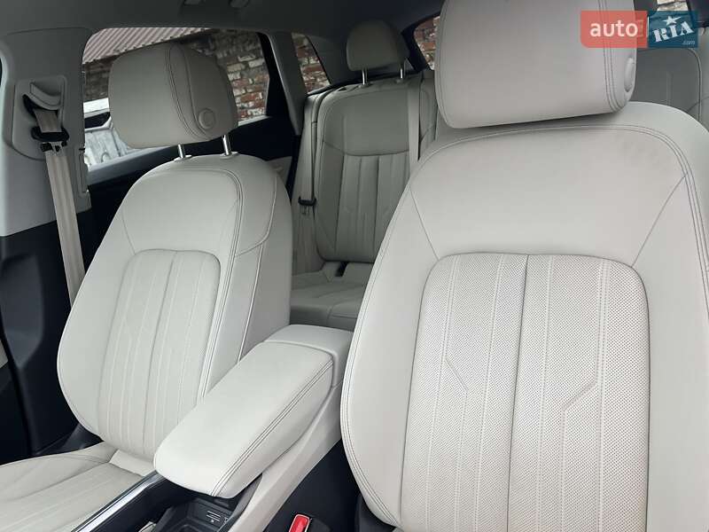 Внедорожник / Кроссовер Audi e-tron 2019 в Львове