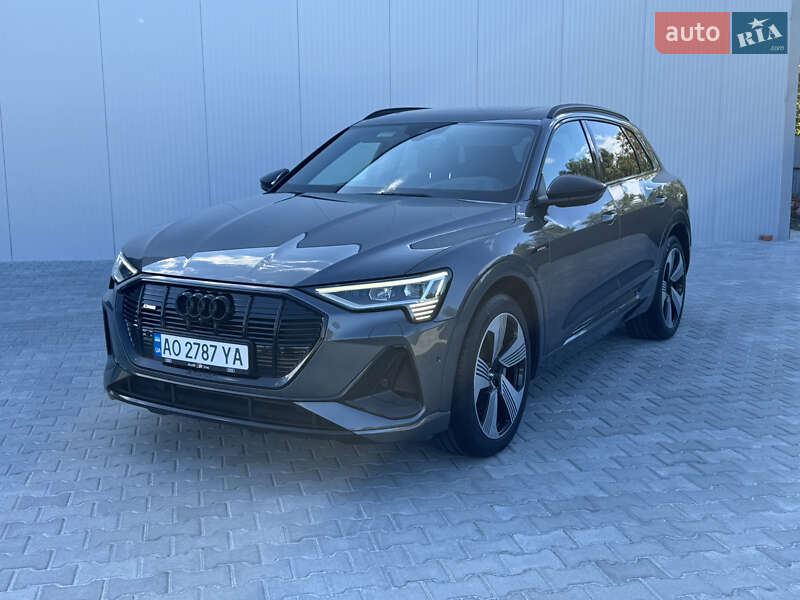Позашляховик / Кросовер Audi e-tron 2020 в Мукачевому