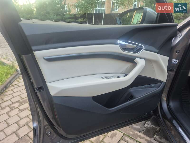 Позашляховик / Кросовер Audi e-tron 2020 в Хмельницькому