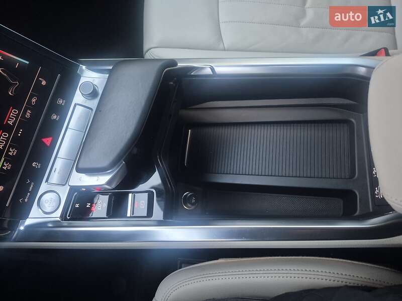 Позашляховик / Кросовер Audi e-tron 2020 в Хмельницькому