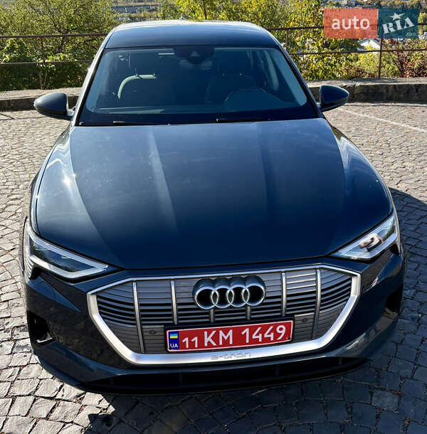 Внедорожник / Кроссовер Audi e-tron 2020 в Киеве