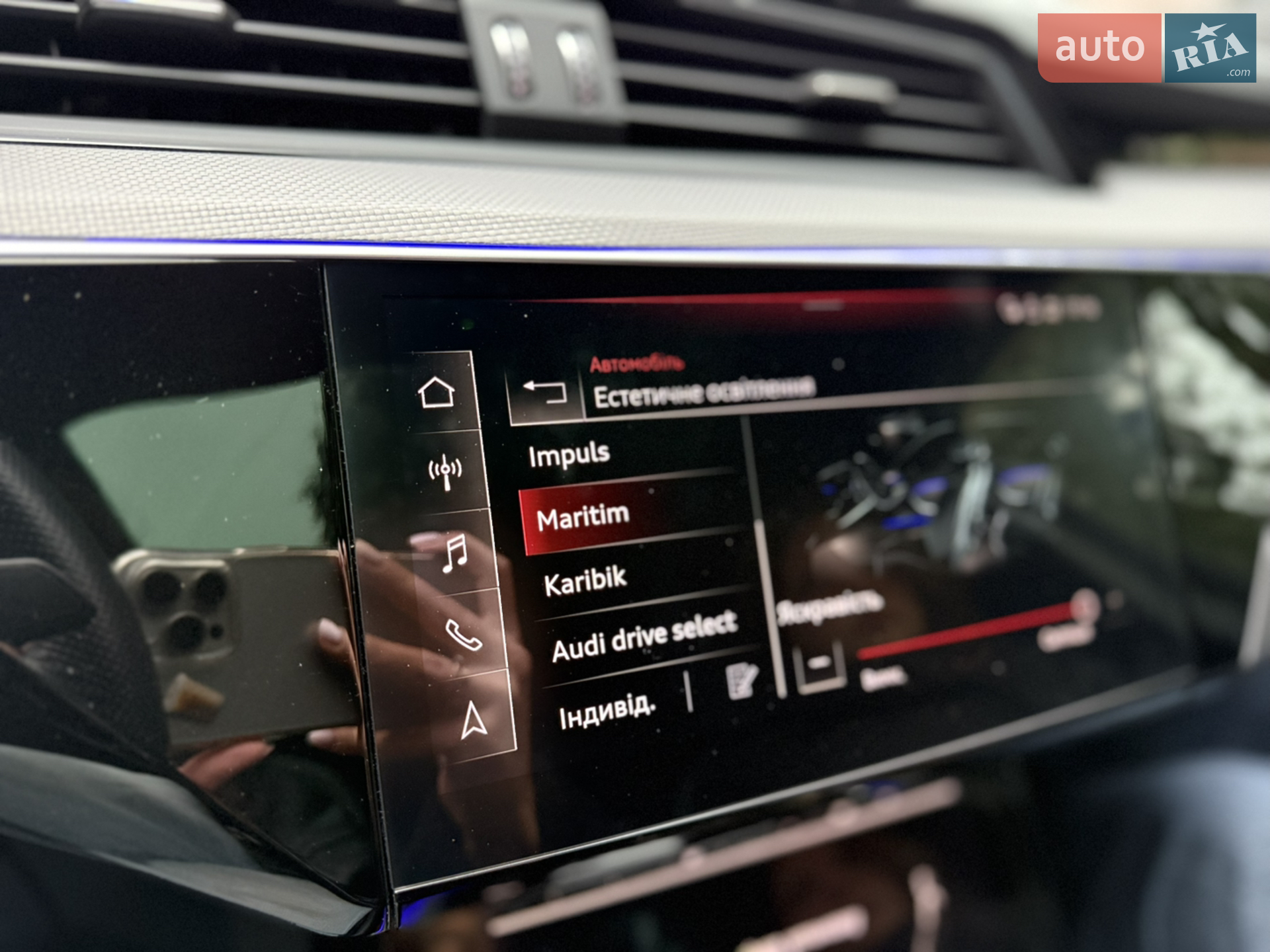 2022 Audi e-tron - мініатюра 47