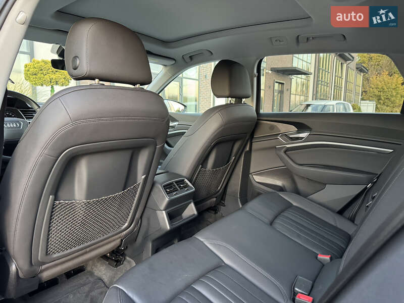 Позашляховик / Кросовер Audi e-tron 2020 в Тернополі
