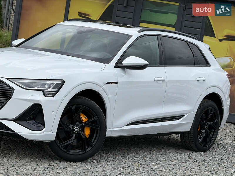 Внедорожник / Кроссовер Audi e-tron 2021 в Стрые