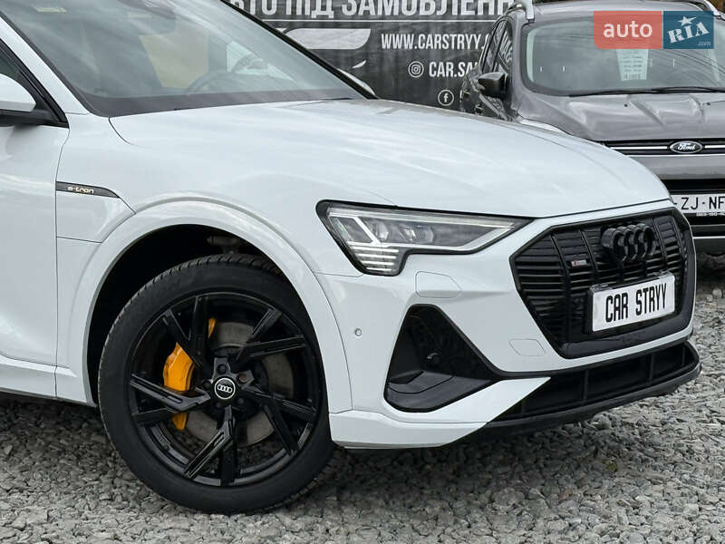 Внедорожник / Кроссовер Audi e-tron 2021 в Стрые