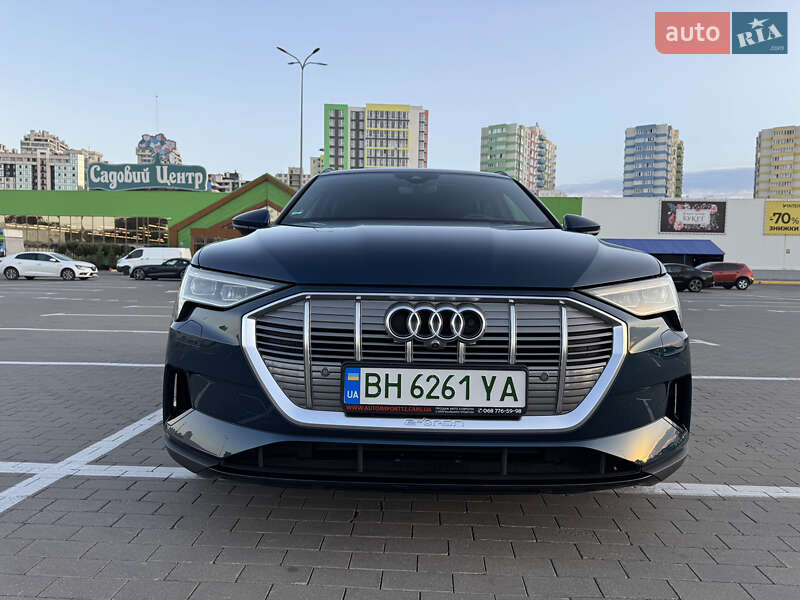 Внедорожник / Кроссовер Audi e-tron 2020 в Одессе фото 11 Внедорожник / Кроссовер Audi e-tron 2020 в Одессе