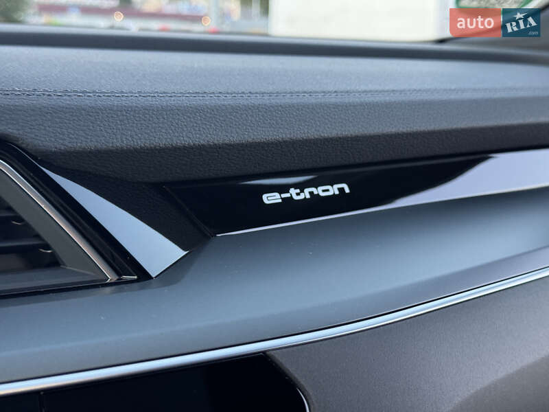 Внедорожник / Кроссовер Audi e-tron 2020 в Одессе фото 24 Внедорожник / Кроссовер Audi e-tron 2020 в Одессе