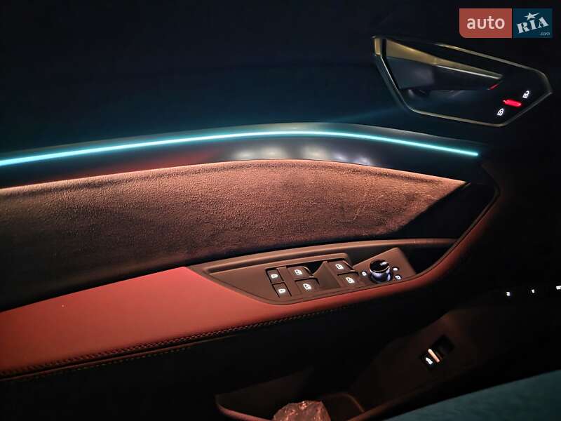 Внедорожник / Кроссовер Audi e-tron 2019 в Черновцах