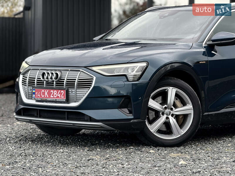Позашляховик / Кросовер Audi e-tron 2019 в Дрогобичі