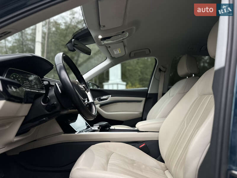 Внедорожник / Кроссовер Audi e-tron 2021 в Ковеле