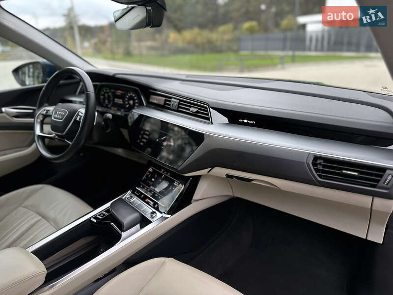 Внедорожник / Кроссовер Audi e-tron 2021 в Ковеле