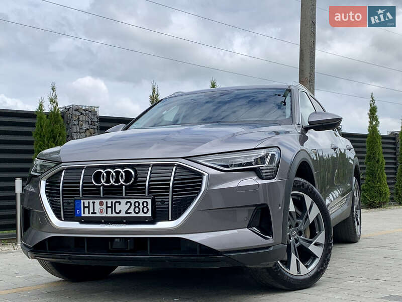 Позашляховик / Кросовер Audi e-tron 2019 в Дрогобичі