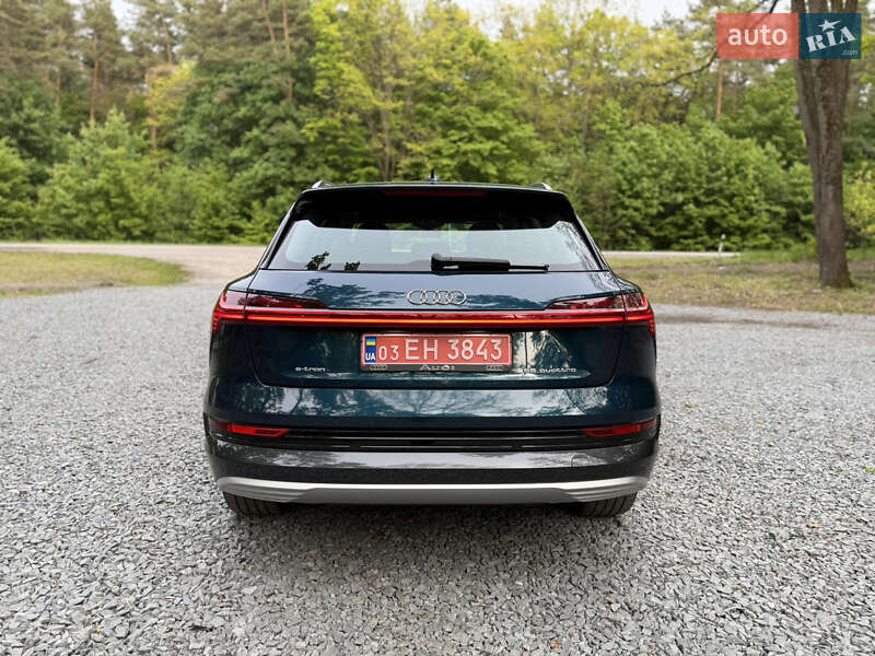 Позашляховик / Кросовер Audi e-tron 2019 в Львові фото 48 Позашляховик / Кросовер Audi e-tron 2019 в Львові