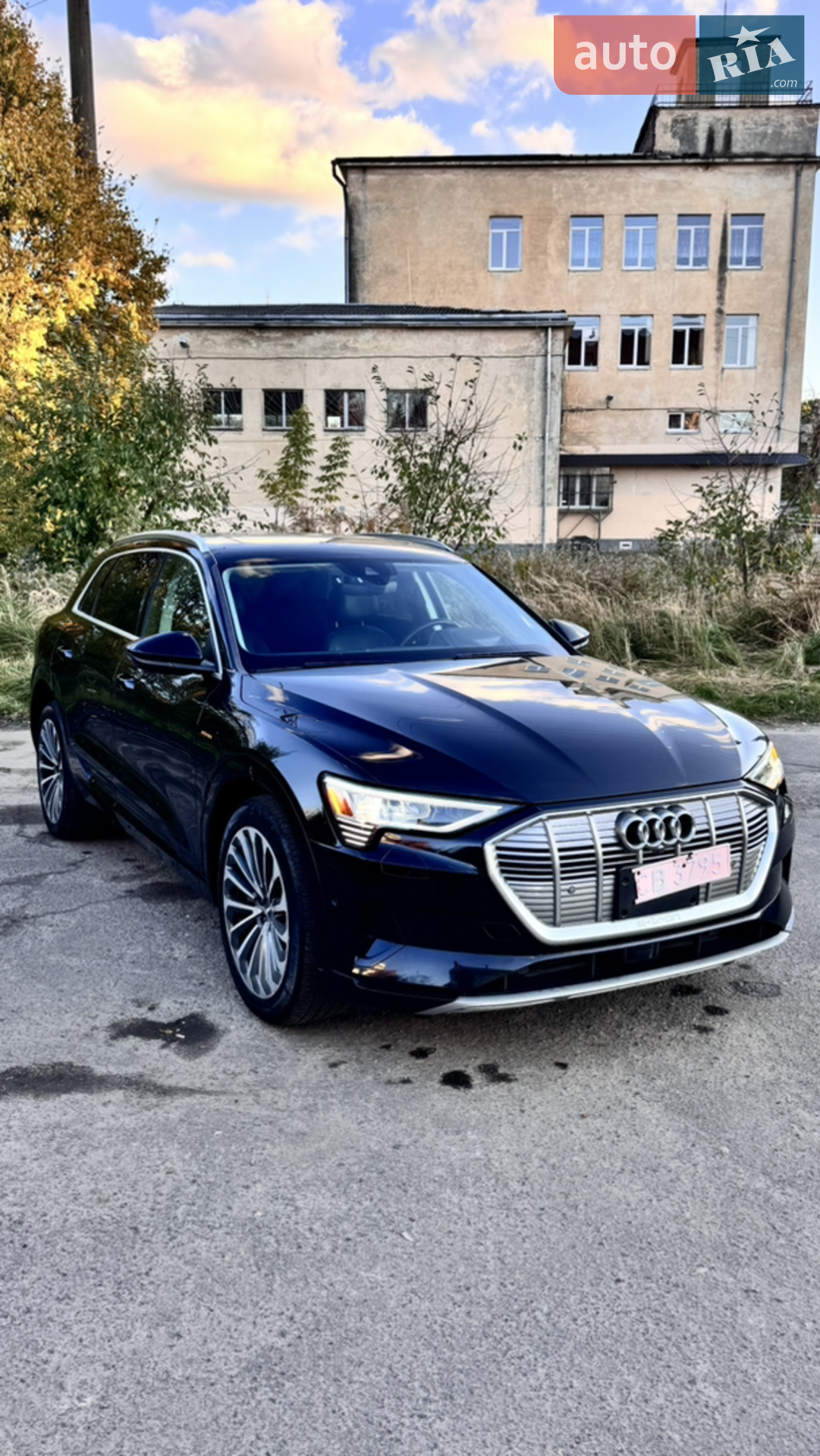 2019 Audi e-tron - мініатюра 4