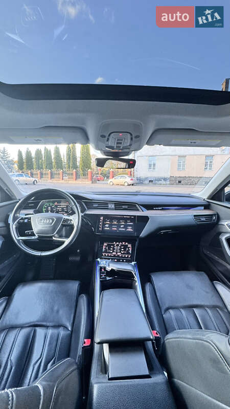 Позашляховик / Кросовер Audi e-tron 2019 в Львові
