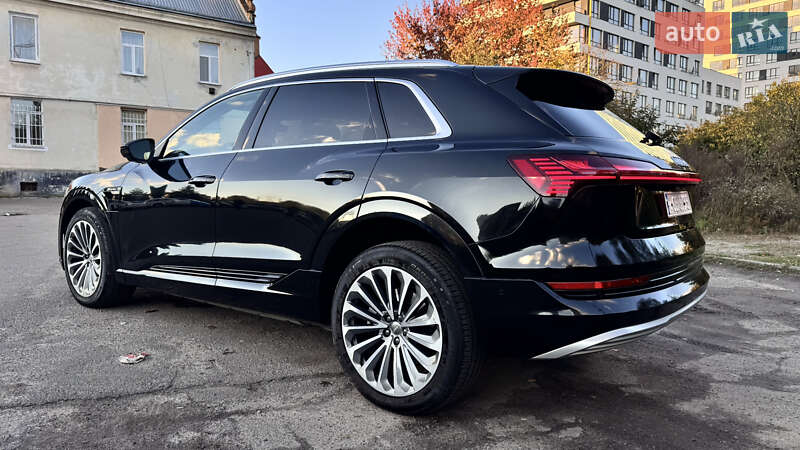 Позашляховик / Кросовер Audi e-tron 2019 в Львові