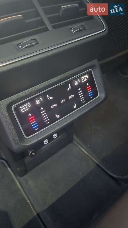 Позашляховик / Кросовер Audi e-tron 2020 в Чернівцях фото 10 Позашляховик / Кросовер Audi e-tron 2020 в Чернівцях