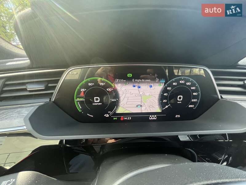 Позашляховик / Кросовер Audi e-tron 2023 в Ужгороді фото 21 Позашляховик / Кросовер Audi e-tron 2023 в Ужгороді
