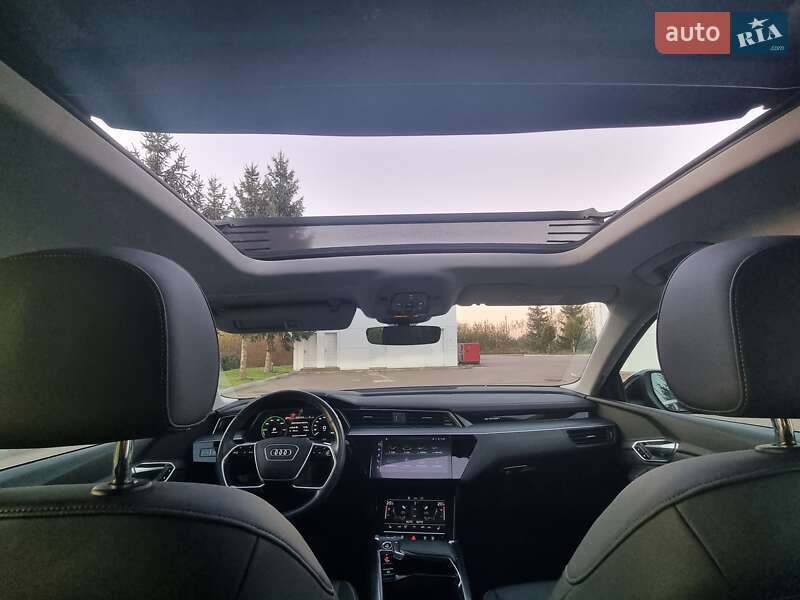 Позашляховик / Кросовер Audi e-tron 2021 в Коломиї