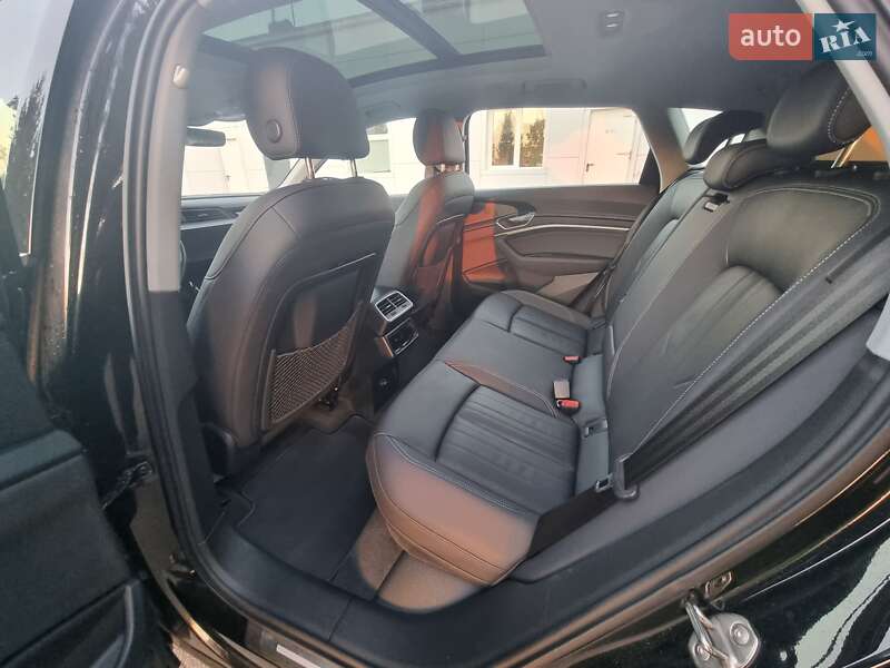 Позашляховик / Кросовер Audi e-tron 2021 в Коломиї