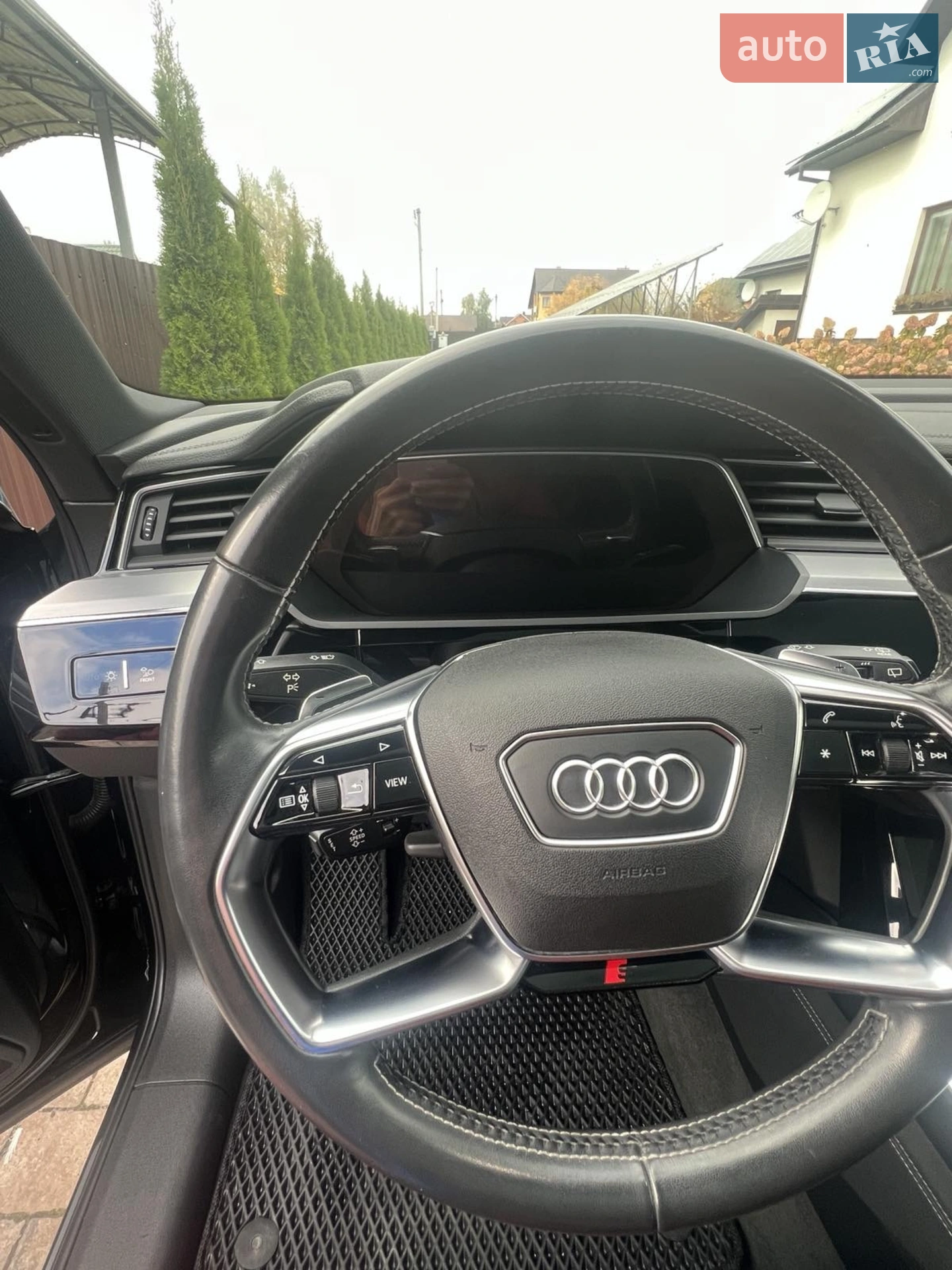 2019 Audi e-tron - мініатюра 15