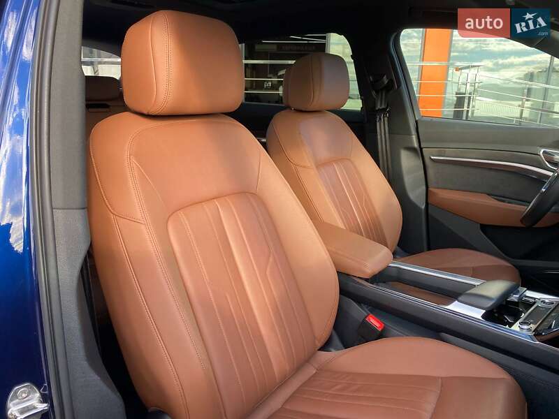 Внедорожник / Кроссовер Audi e-tron 2022 в Львове фото 25 Внедорожник / Кроссовер Audi e-tron 2022 в Львове